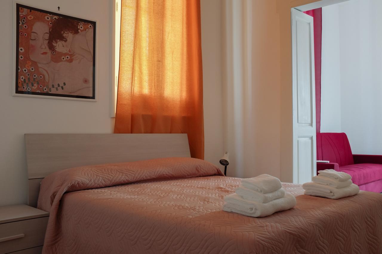 B&B A Casa Di Paola Lecce Exterior photo